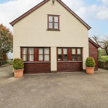 Penrose Cottage Gilwern Bagian luar foto