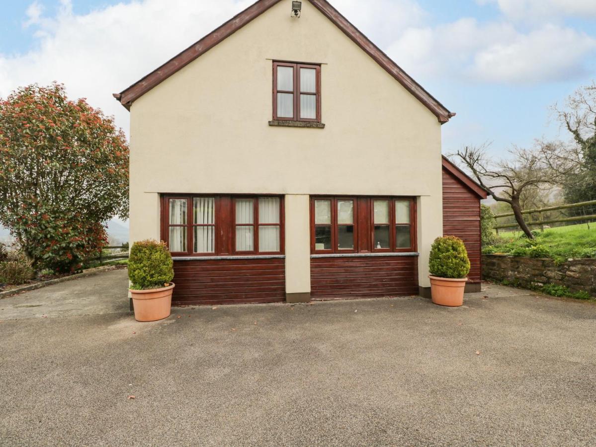 Penrose Cottage Gilwern Bagian luar foto