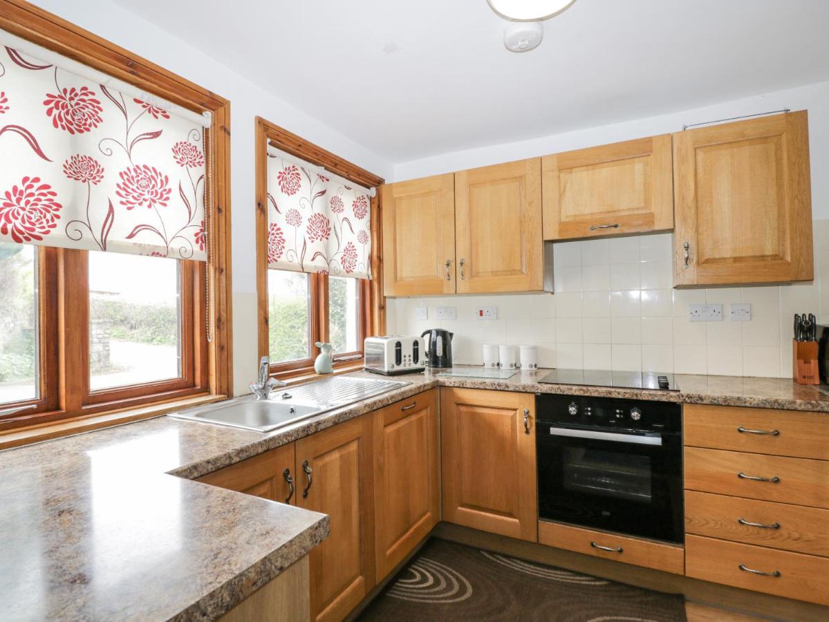 Penrose Cottage Gilwern Bagian luar foto